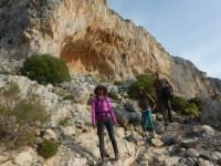 Climbing course in Kalymnos with Simon Montmory (5) Climbing course in Kalymnos with Simon Montmory (5)