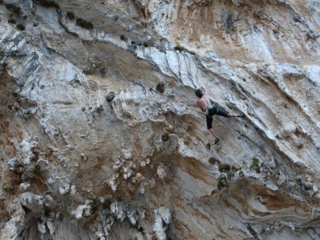 Private coaching in Kalymnos up to 8a with Simon Montmory(3)